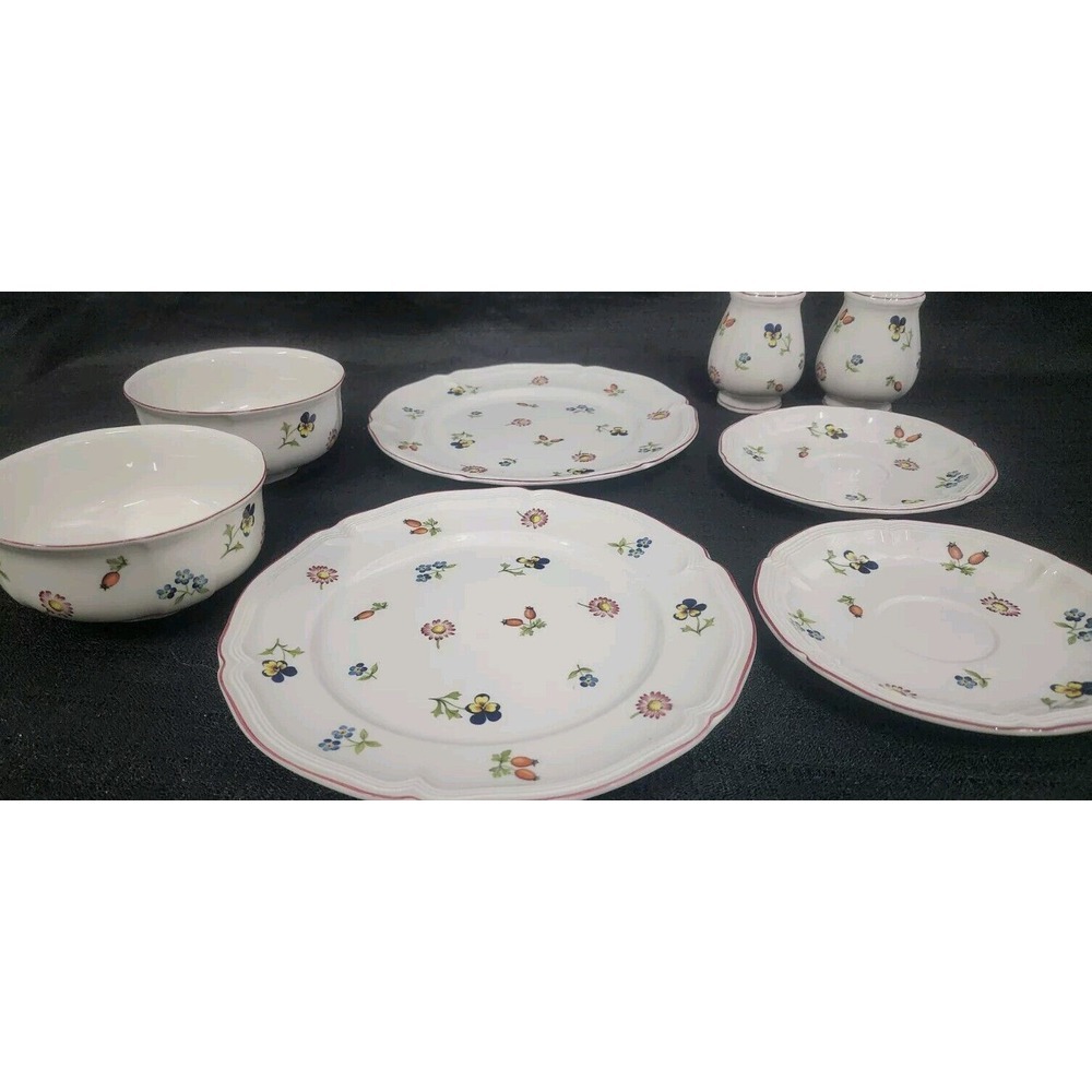 PETITE FLEUR Villeroy & Boch 8pc Set Salt Pepper Shaker Plates Bowls Saucers - Picture 2 of 15